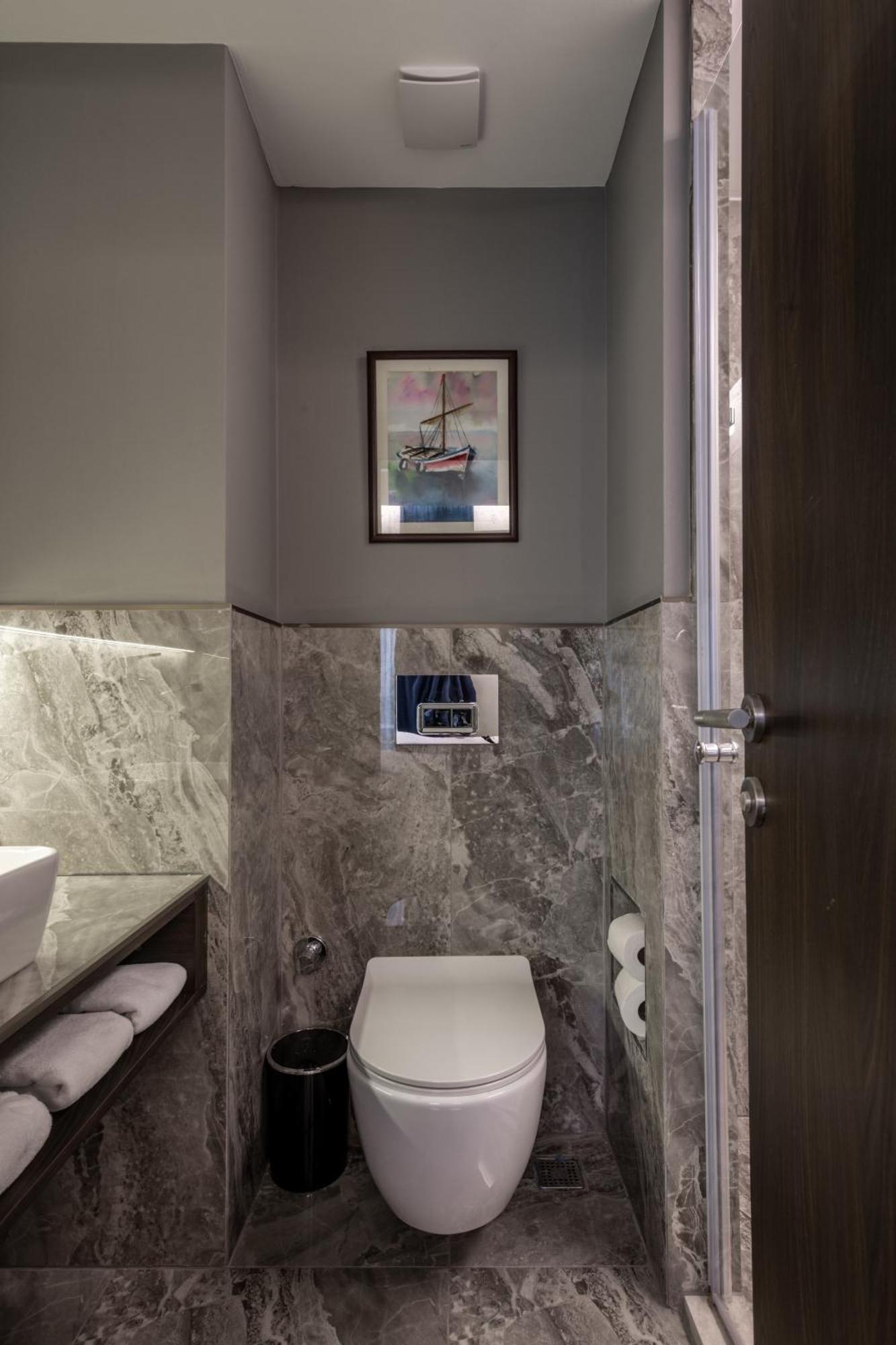 Noble Pangalti Hotel Истанбул Екстериор снимка