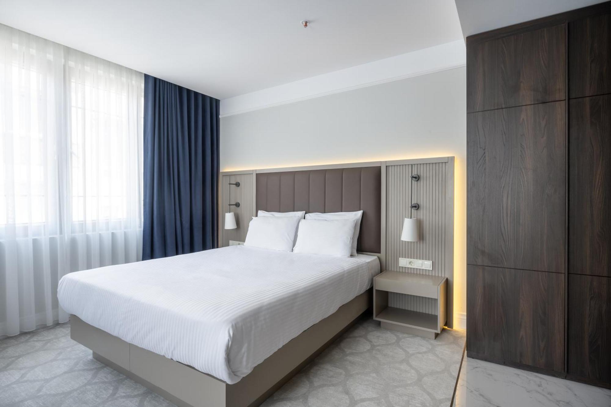Noble Pangalti Hotel Истанбул Екстериор снимка