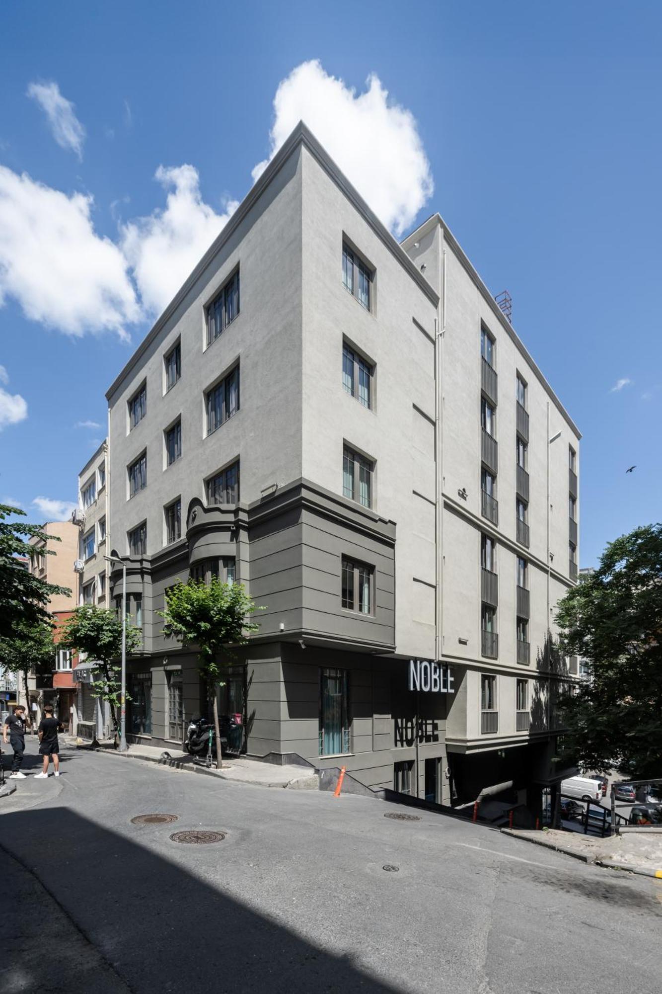 Noble Pangalti Hotel Истанбул Екстериор снимка